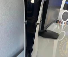 PS5 Digital Edition - Image 2